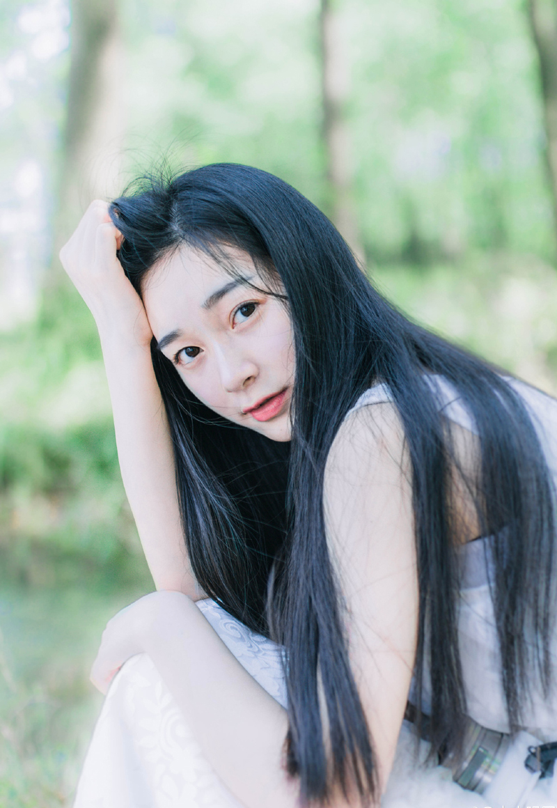 世界这么大，而我真正想落脚的地方，是你的身旁。